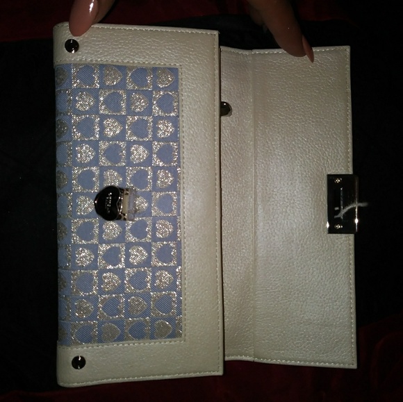 Wallet - Picture 3 of 5